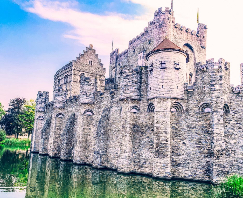 Kasteel Doornzele, Belgium